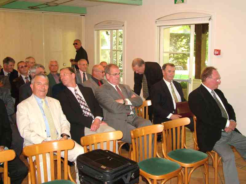 02_Dscf0093 (Balvay).jpg - L'assitance avant...